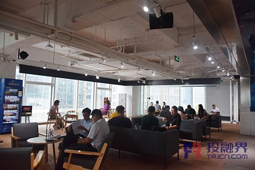 共度七夕 創(chuàng)業(yè)者和投資人的一場(chǎng)“約會(huì)”——投融界第348期融資微路演投資咨詢